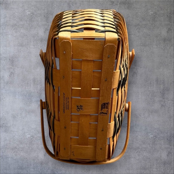 Longaberger Vintage 1997 HEARTLAND Vegetable Basket & Protector - Picture 3 of 10